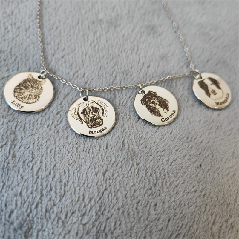 Pet Face Necklace™ Buy 1 Get 2