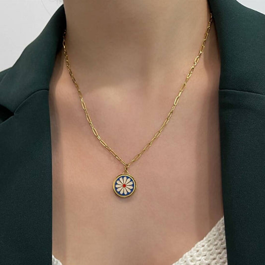 Custom Pet Face Daisy Necklace™